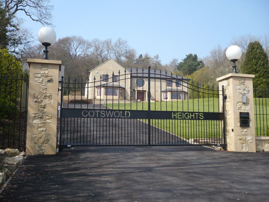 Cotswold Heights House