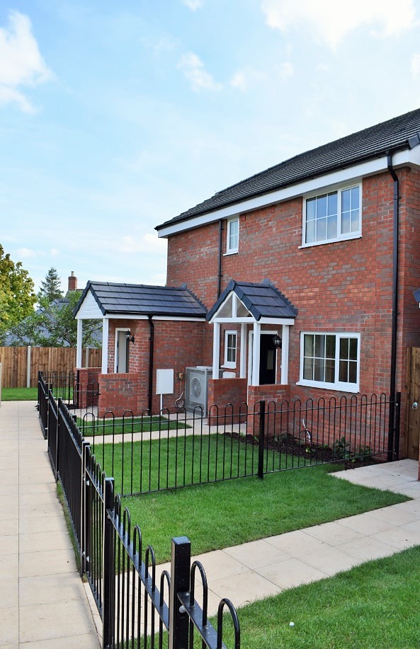 4 Units, WestburyonSevern